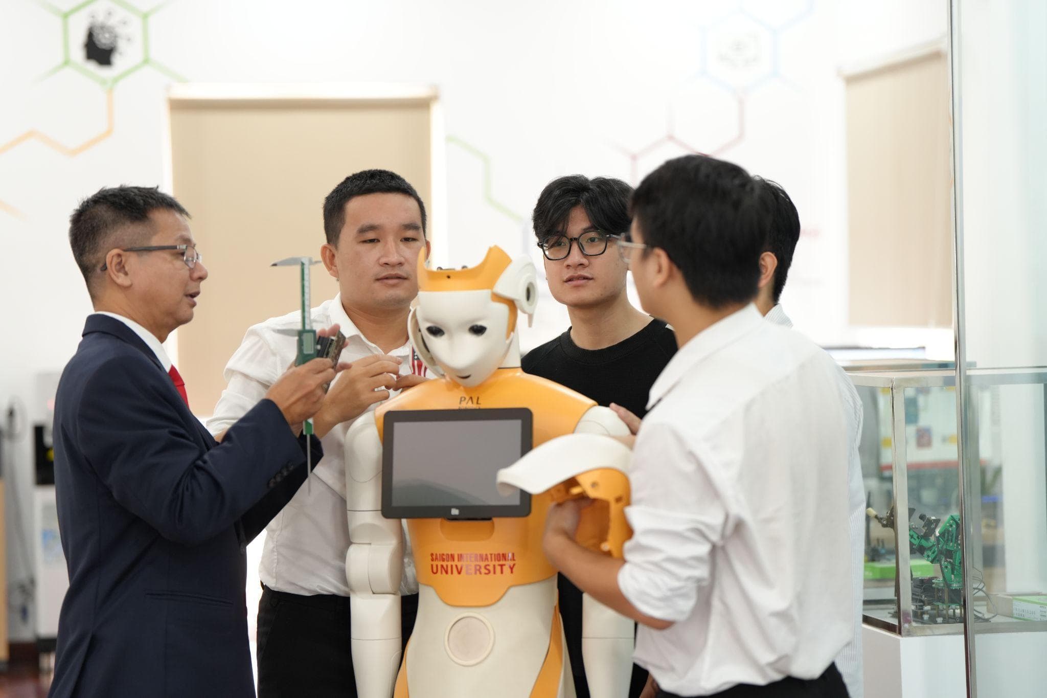 Ngành Khoa học máy tính SIU đạt kiểm định ABET – Hoa Kỳ